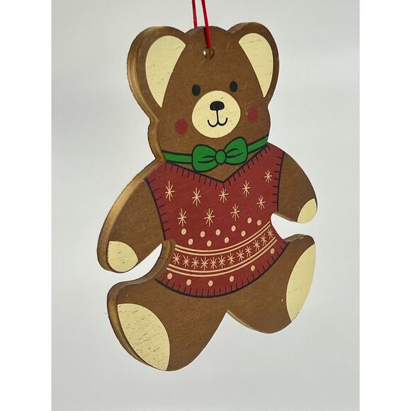 VNTG Americas Christmas Store Flat Wooden Bear Ornament Double Sided Woolworths - Picture 2 of 3